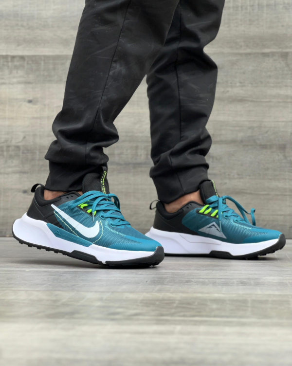 ZAPATOS NIKE TRAIL JUNIPER PARA SENDERISMO Y OUTDOOR